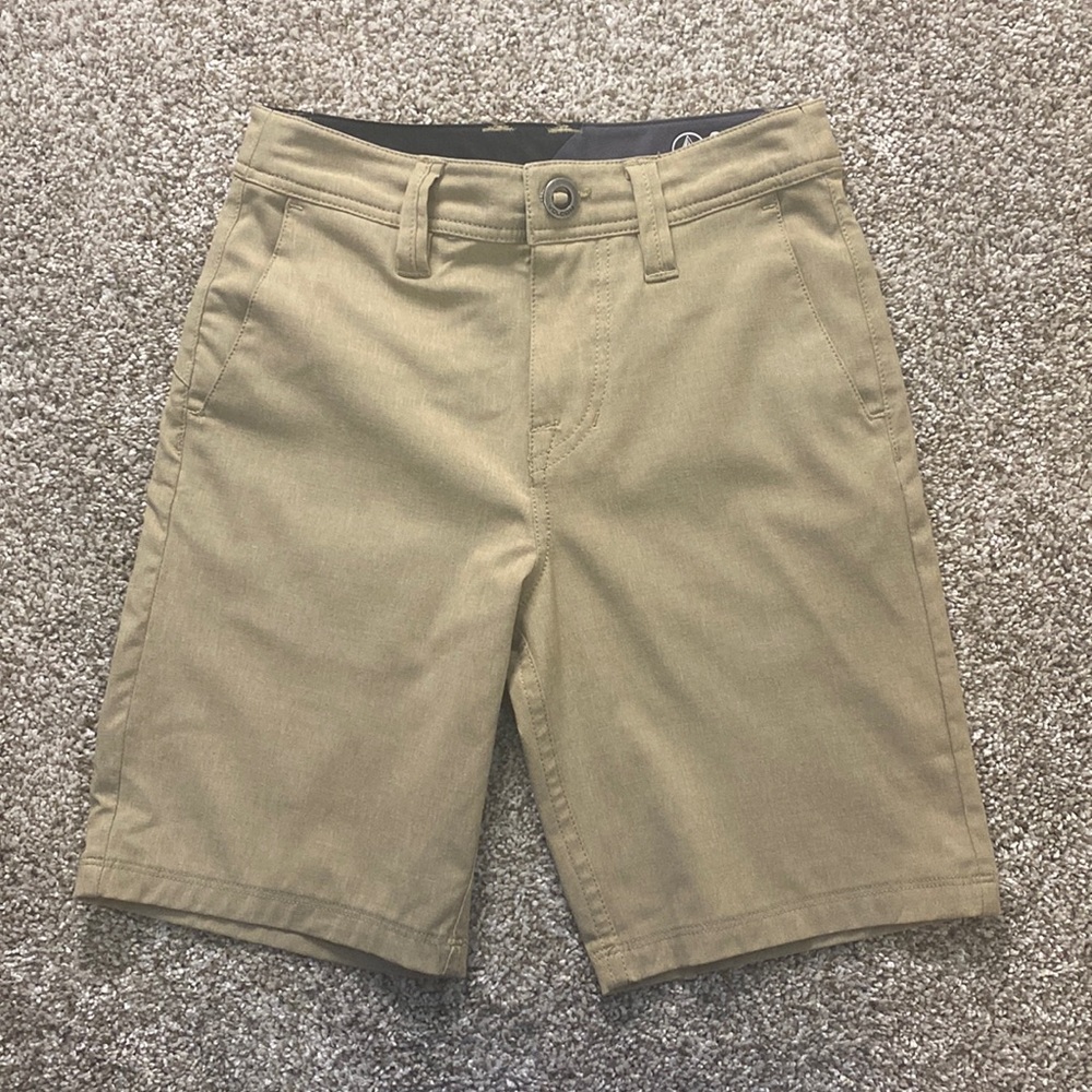 Volcom Boys Size 10